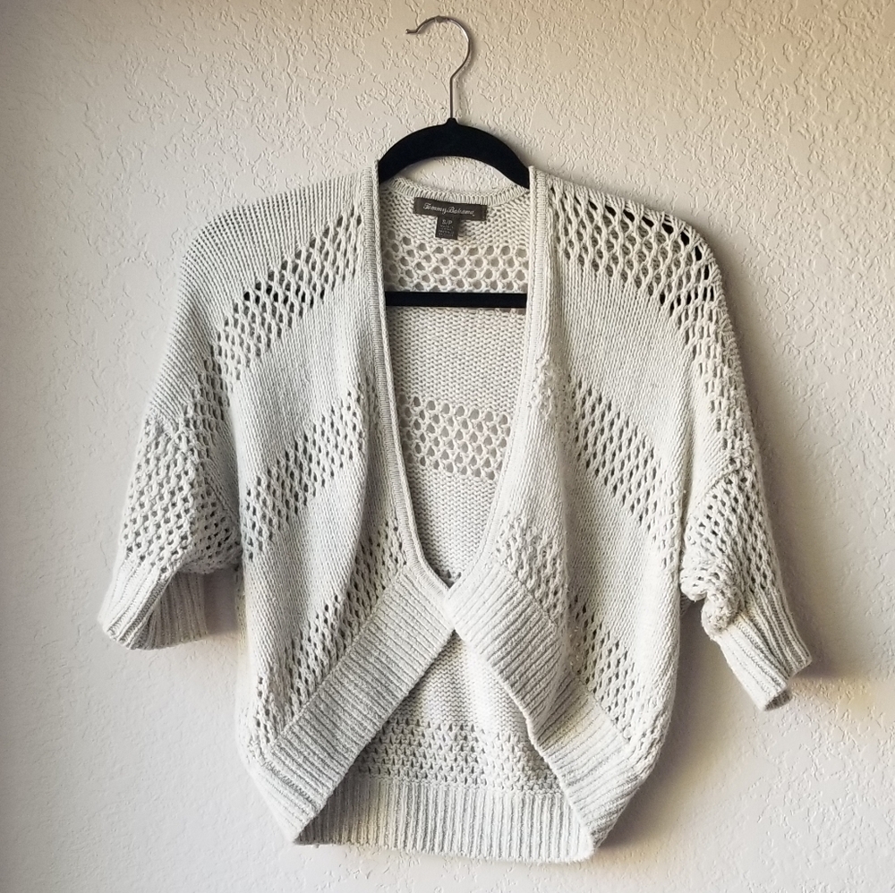 Women's cropped short sleeve sweater